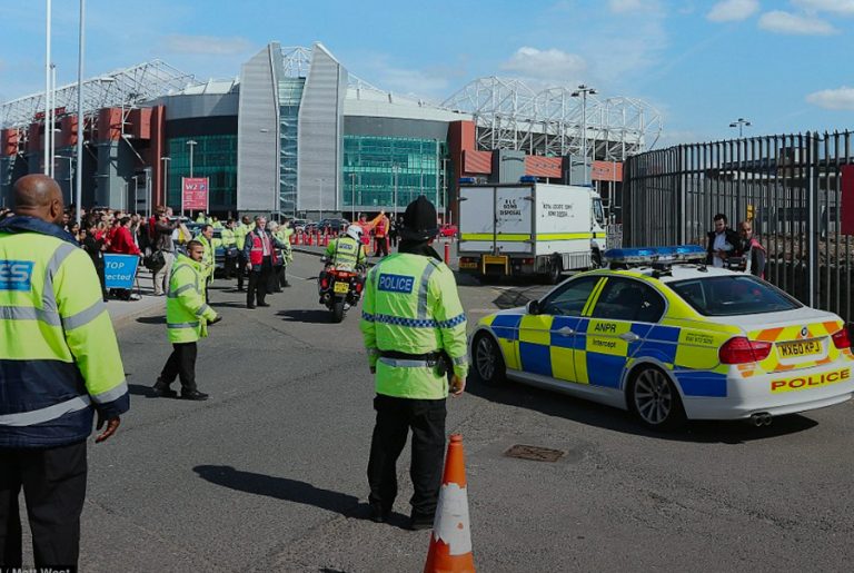 50,000 fans evacuated from Old Trafford in bomb scare
