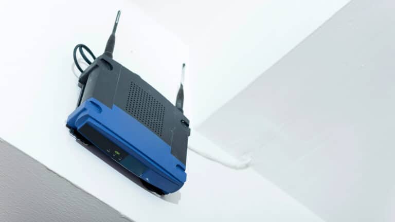 IoT Dual SIM Card Routers and connectivity