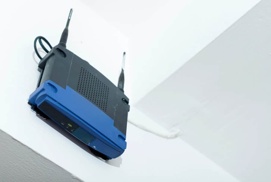 IoT Dual SIM Card Routers and connectivity